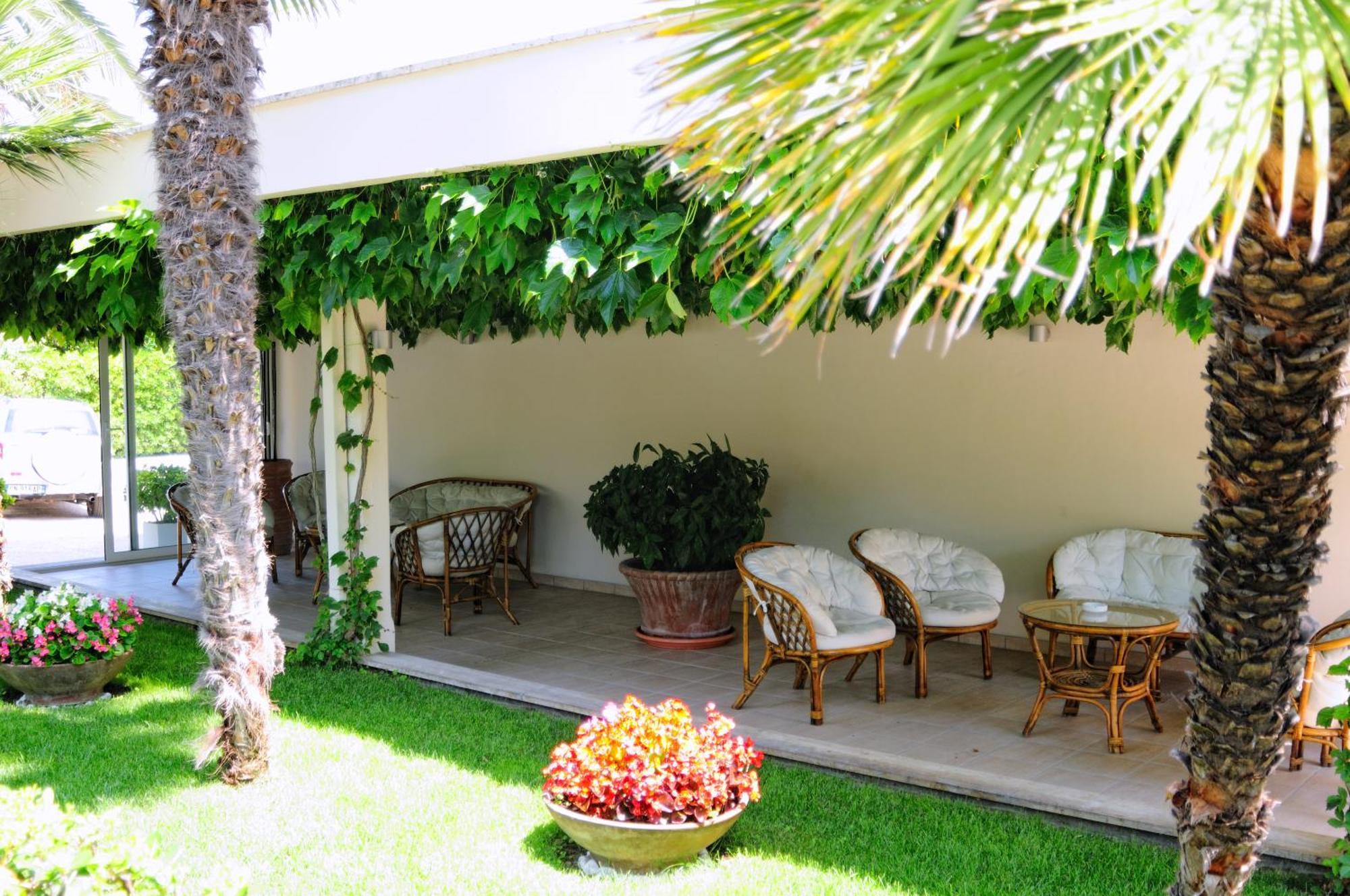 Albergo Punta De L'Est Francavilla Al Mare Exterior photo